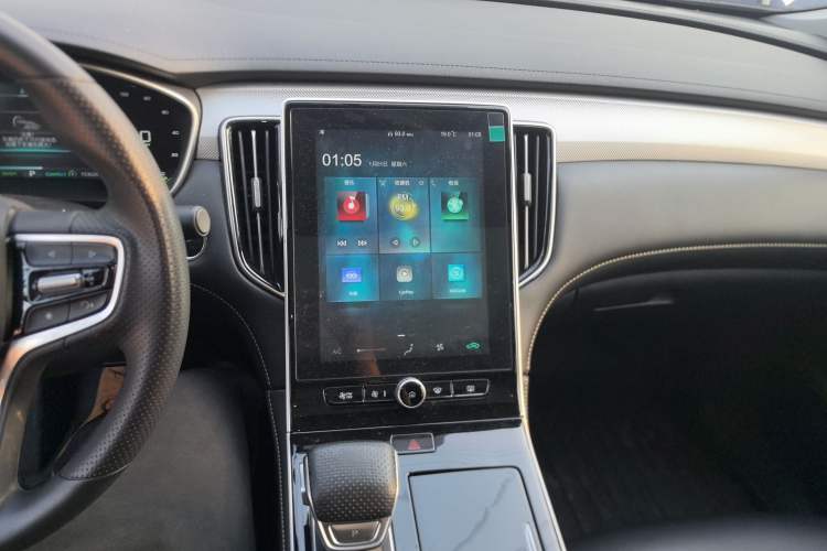 Used Roewe i6 MAX New Energy 2023 EV 420 Skyroof Special Edition Audio And AC Panel