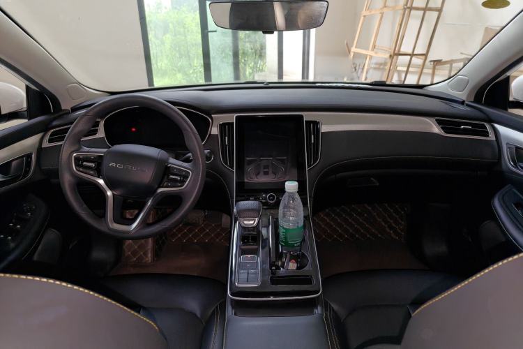 Used Roewe i6 MAX New Energy 2023 EV 420 Skyroof Special Edition Center Console