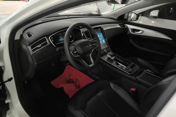 Used Roewe i6 MAX New Energy 2023 EV 420 Skyroof Special Edition Driver Seat