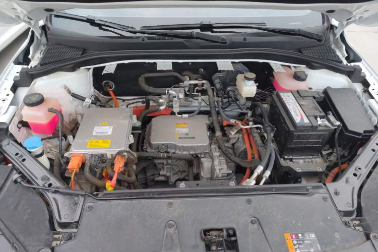 Used Roewe i6 MAX New Energy 2023 EV 420 Skyroof Special Edition Engine Bay