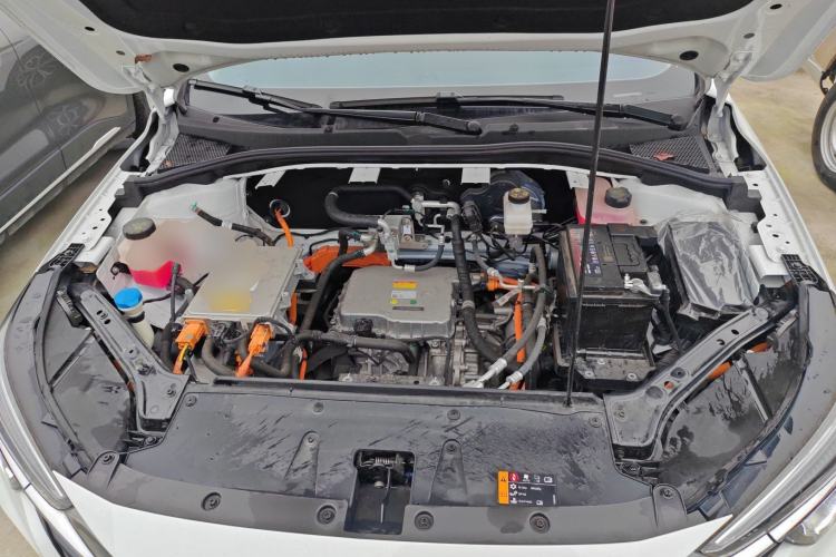Used Roewe i6 MAX New Energy 2023 EV 420 Skyroof Special Edition Engine Bay