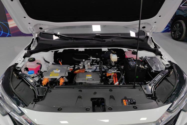 Used Roewe i6 MAX New Energy 2023 EV 420 Skyroof Special Edition Engine Bay