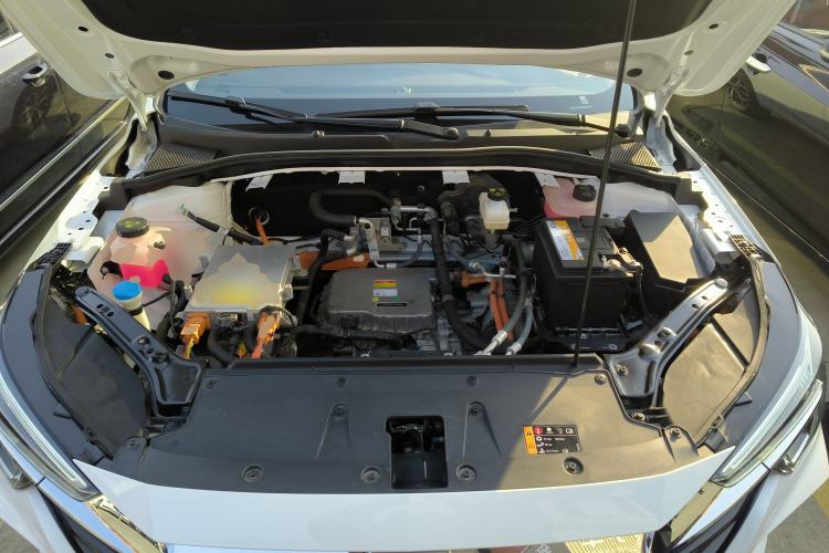 Used Roewe i6 MAX New Energy 2023 EV 420 Skyroof Special Edition Engine Bay