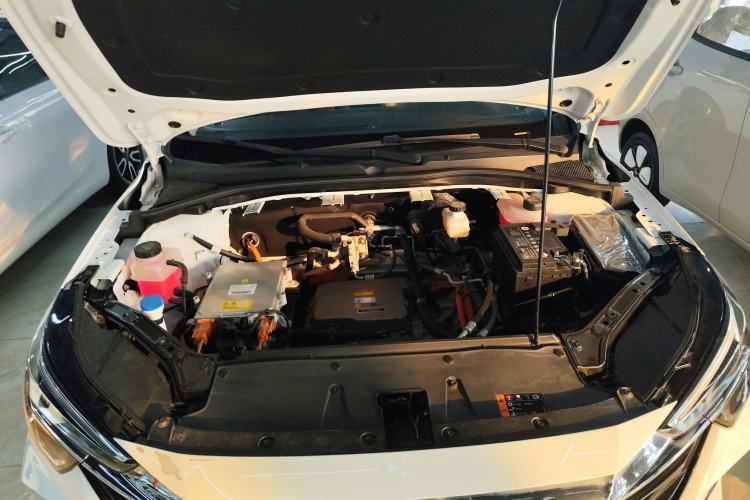 Used Roewe i6 MAX New Energy 2023 EV 420 Skyroof Special Edition Engine Bay
