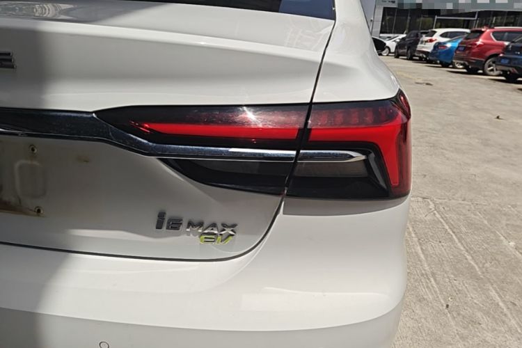 Used Roewe i6 MAX New Energy 2023 EV 420 Skyroof Special Edition Exterior 3