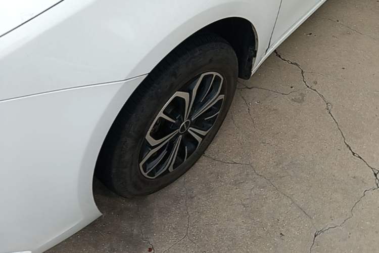 Used Roewe i6 MAX New Energy 2023 EV 420 Skyroof Special Edition Exterior 4