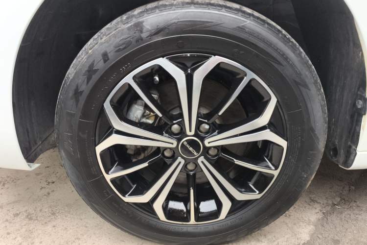 Used Roewe i6 MAX New Energy 2023 EV 420 Skyroof Special Edition Exterior 4