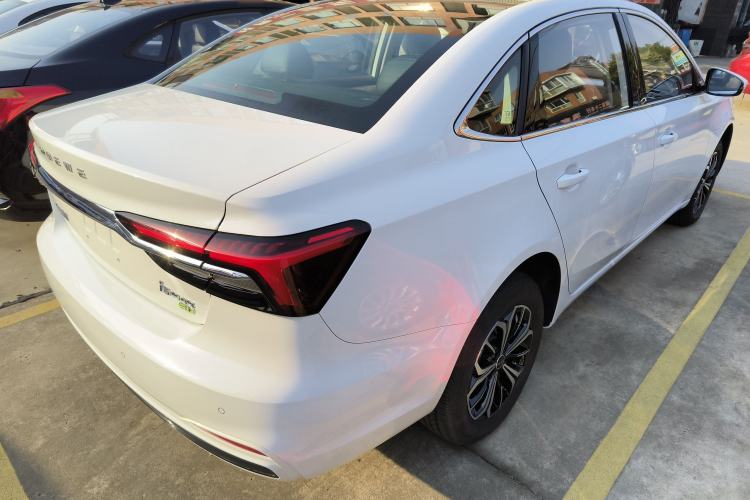 Used Roewe i6 MAX New Energy 2023 EV 420 Skyroof Special Edition Exterior 5
