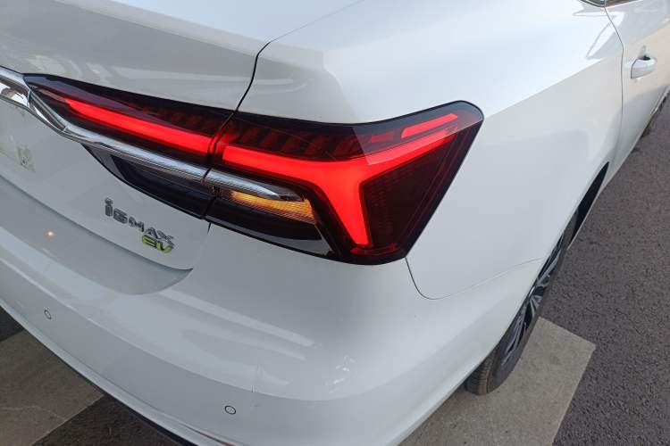 Used Roewe i6 MAX New Energy 2023 EV 420 Skyroof Special Edition Exterior 6