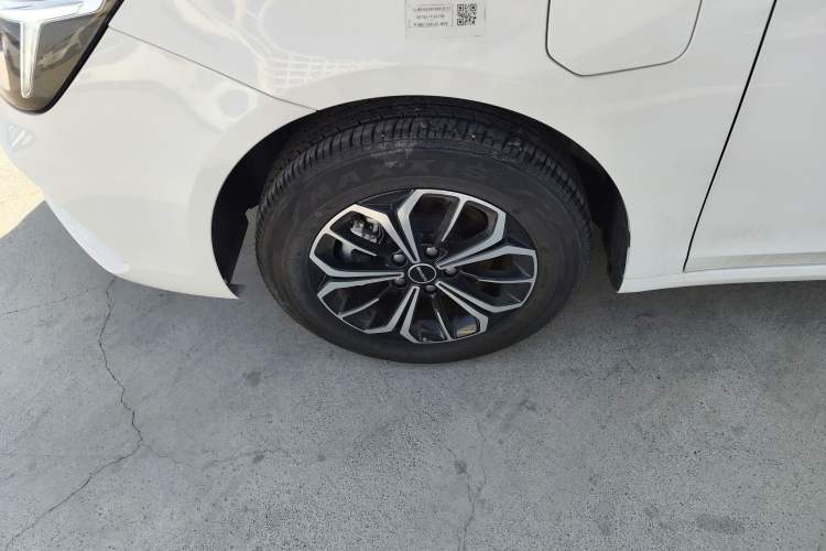 Used Roewe i6 MAX New Energy 2023 EV 420 Skyroof Special Edition Exterior 7