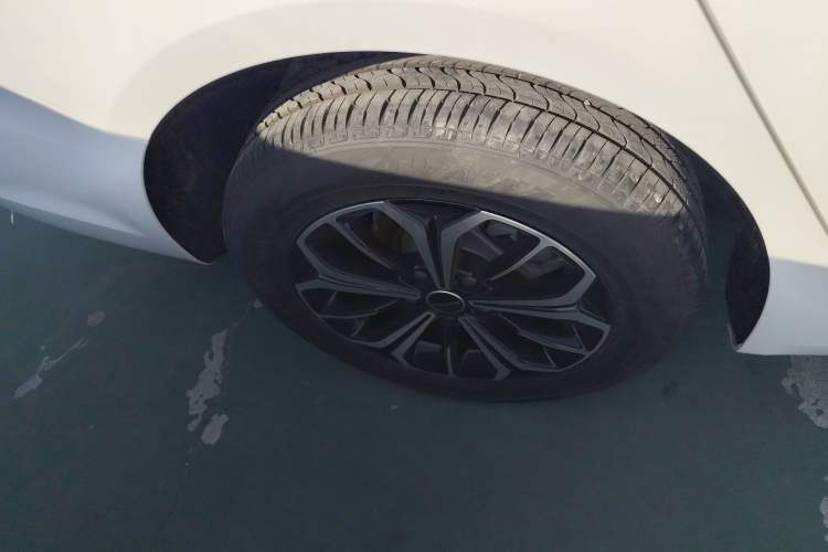 Used Roewe i6 MAX New Energy 2023 EV 420 Skyroof Special Edition Exterior 8