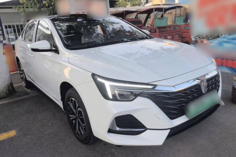 Used Roewe i6 MAX New Energy 2023 EV 420 Skyroof Special Edition Front Right 45 Deg