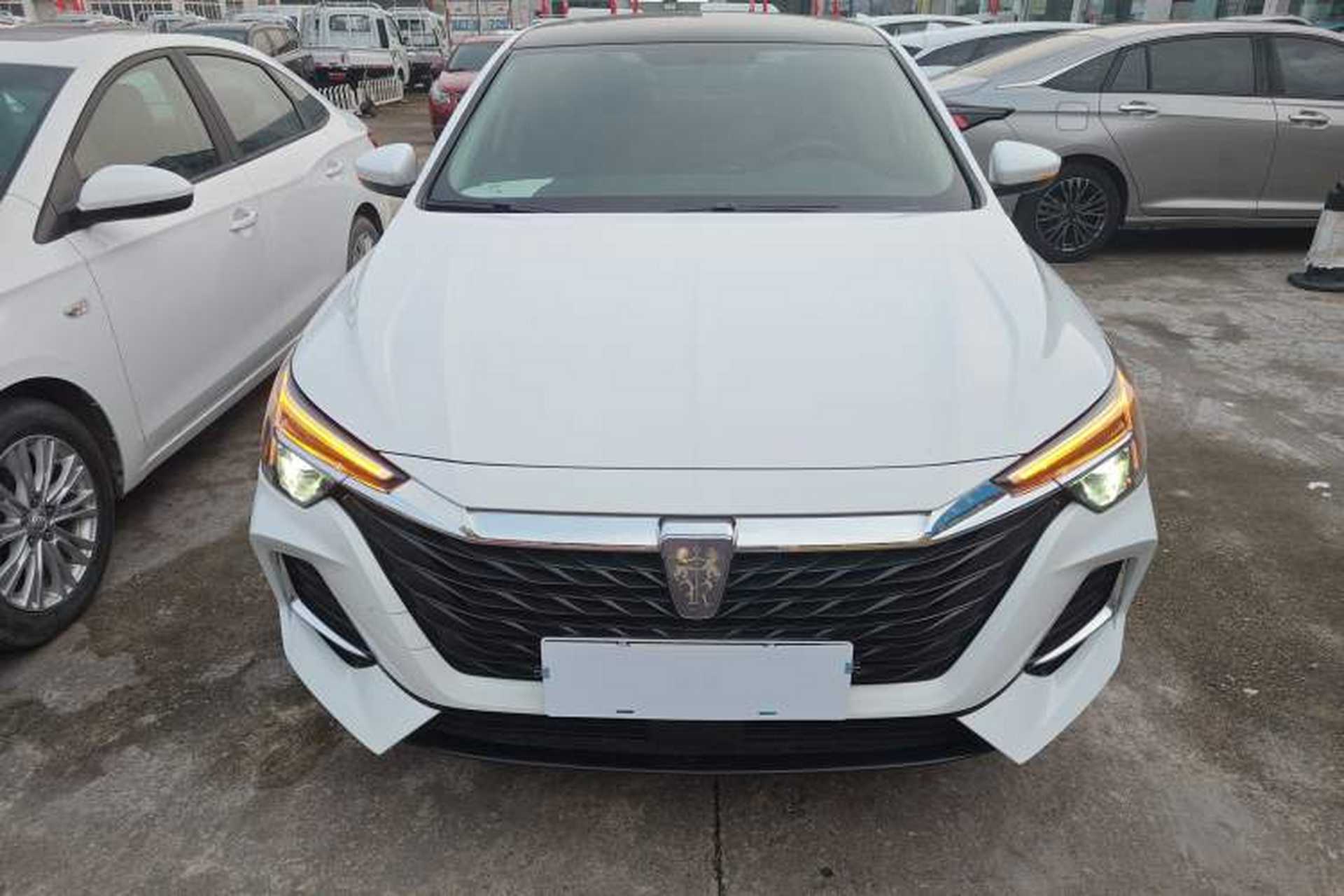 Used Roewe i6 MAX New Energy 2023 EV 420 Skyroof Special Edition Front