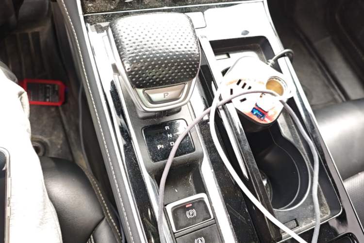 Used Roewe i6 MAX New Energy 2023 EV 420 Skyroof Special Edition Gear Lever