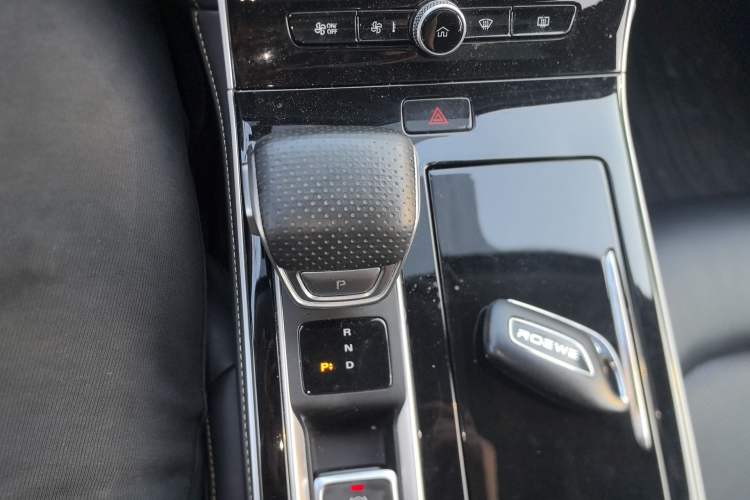 Used Roewe i6 MAX New Energy 2023 EV 420 Skyroof Special Edition Gear Lever
