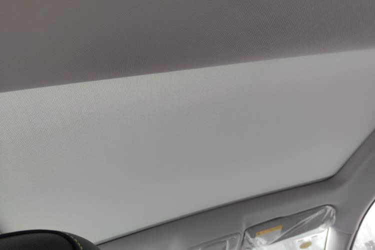 Used Roewe i6 MAX New Energy 2023 EV 420 Skyroof Special Edition Headliner