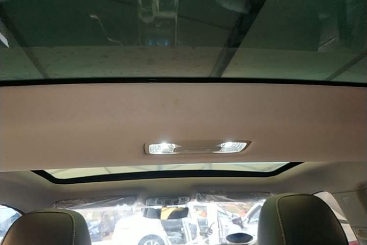 Used Roewe i6 MAX New Energy 2023 EV 420 Skyroof Special Edition Headliner