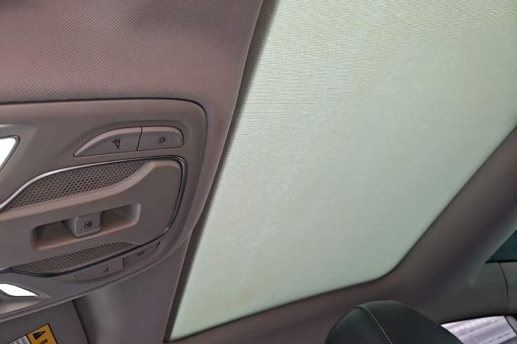 Used Roewe i6 MAX New Energy 2023 EV 420 Skyroof Special Edition Headliner