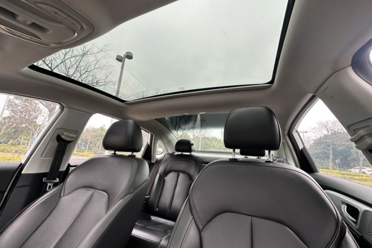 Used Roewe i6 MAX New Energy 2023 EV 420 Skyroof Special Edition Headliner