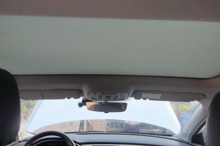 Used Roewe i6 MAX New Energy 2023 EV 420 Skyroof Special Edition Headliner