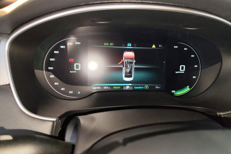 Used Roewe i6 MAX New Energy 2023 EV 420 Skyroof Special Edition Instrument Cluster