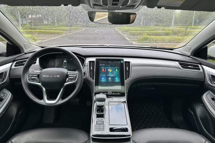 Used Roewe i6 MAX New Energy 2023 EV 420 Skyroof Special Edition Interior 1