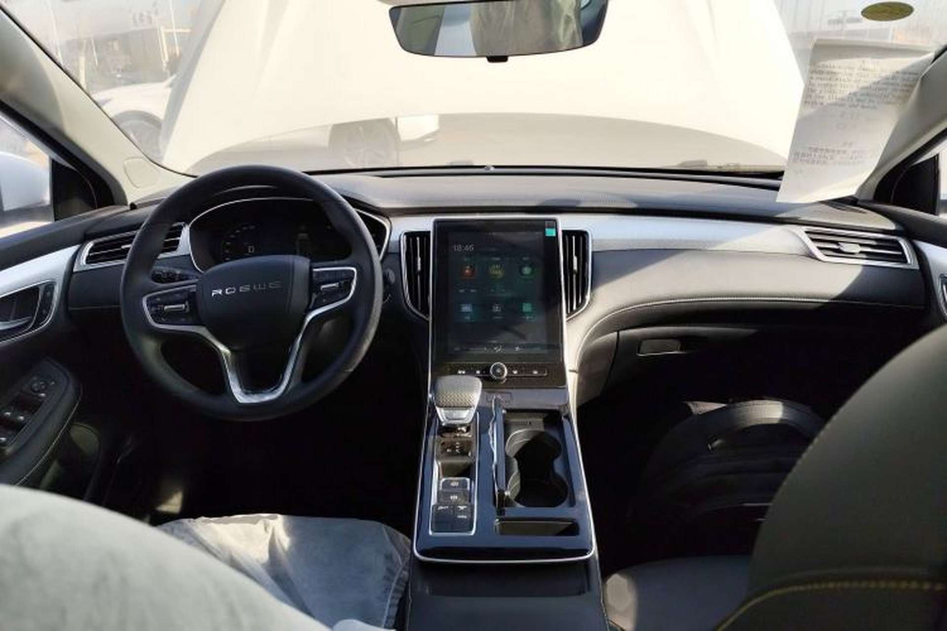 Used Roewe i6 MAX New Energy 2023 EV 420 Skyroof Special Edition Interior 2