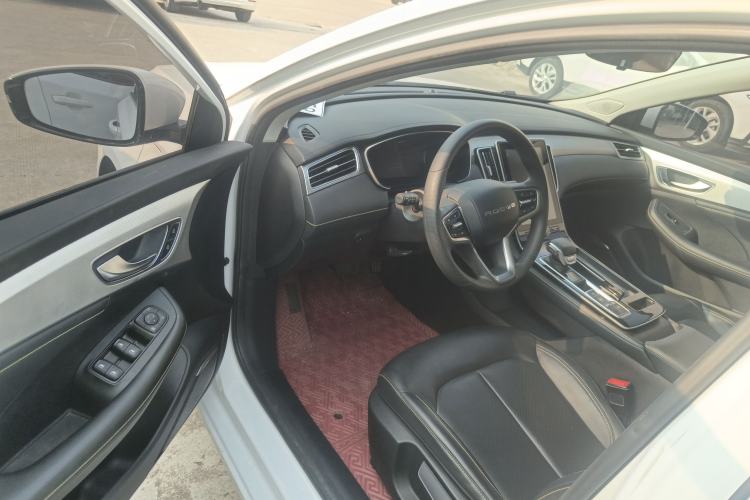 Used Roewe i6 MAX New Energy 2023 EV 420 Skyroof Special Edition Interior 3