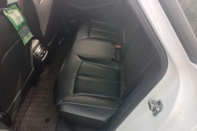 Used Roewe i6 MAX New Energy 2023 EV 420 Skyroof Special Edition Interior 4