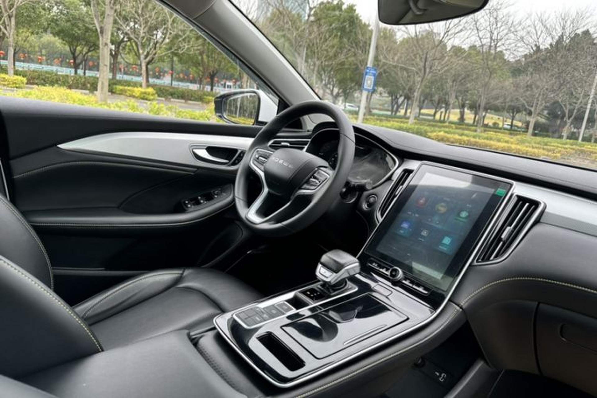 Used Roewe i6 MAX New Energy 2023 EV 420 Skyroof Special Edition Interior 4
