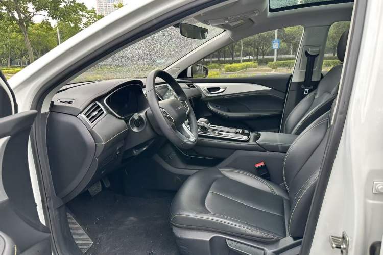 Used Roewe i6 MAX New Energy 2023 EV 420 Skyroof Special Edition Interior 5