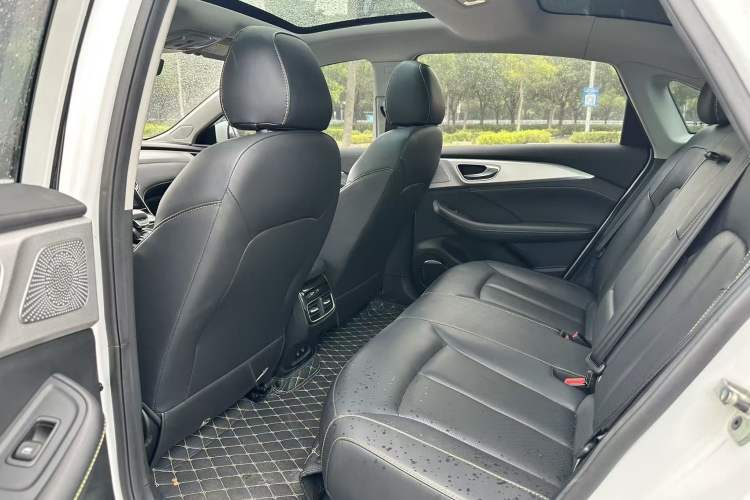 Used Roewe i6 MAX New Energy 2023 EV 420 Skyroof Special Edition Interior 6
