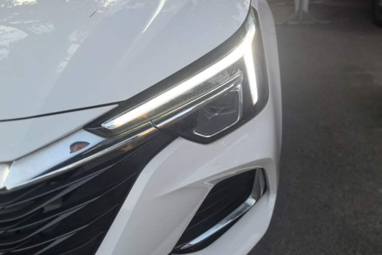Used Roewe i6 MAX New Energy 2023 EV 420 Skyroof Special Edition Left Front Headlight