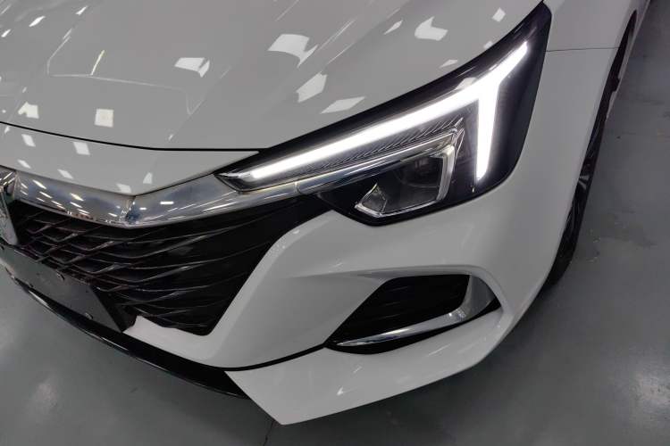 Used Roewe i6 MAX New Energy 2023 EV 420 Skyroof Special Edition Left Front Headlight