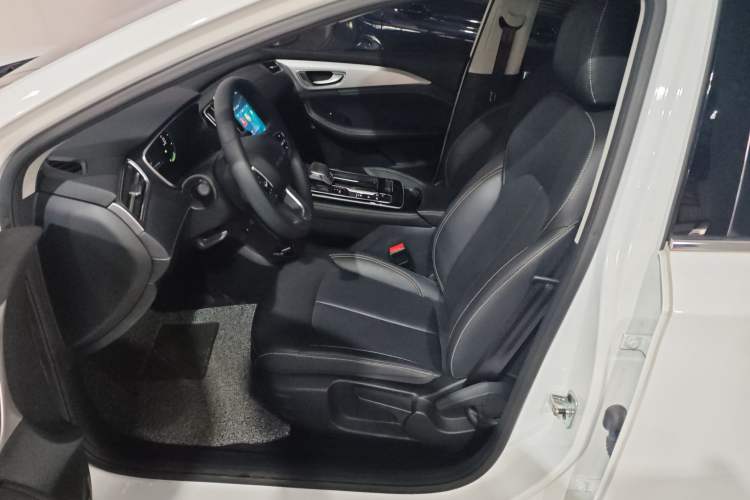 Used Roewe i6 MAX New Energy 2023 EV 420 Skyroof Special Edition Left Front Seat
