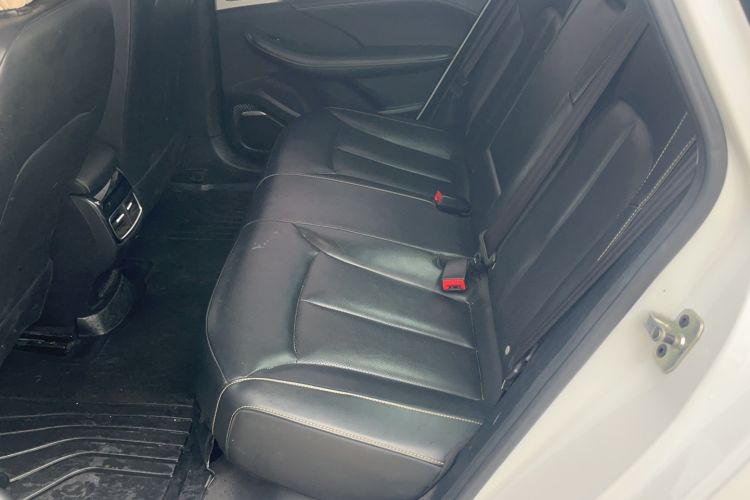 Used Roewe i6 MAX New Energy 2023 EV 420 Skyroof Special Edition Left Rear Seat