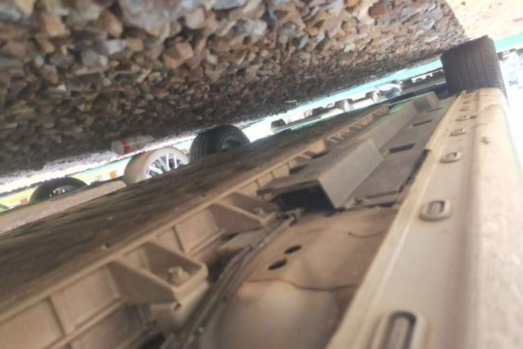 Used Roewe i6 MAX New Energy 2023 EV 420 Skyroof Special Edition Left Side Sill