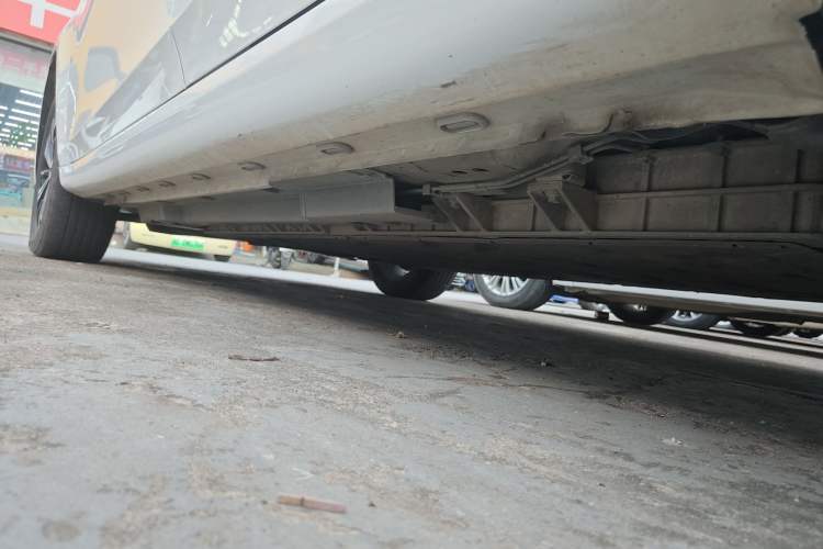 Used Roewe i6 MAX New Energy 2023 EV 420 Skyroof Special Edition Left Side Sill