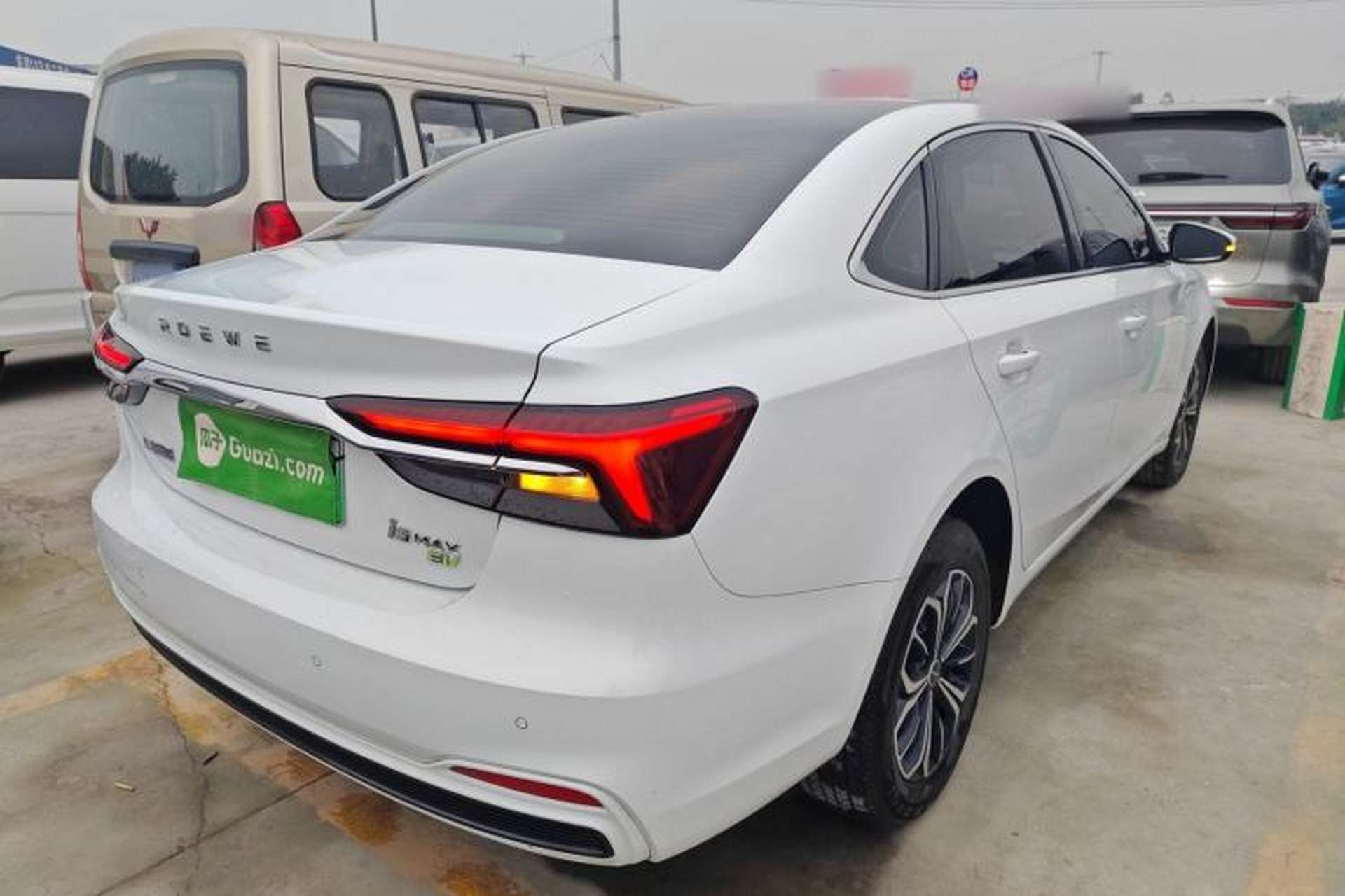 Used Roewe i6 MAX New Energy 2023 EV 420 Skyroof Special Edition Rear Right 45 Deg