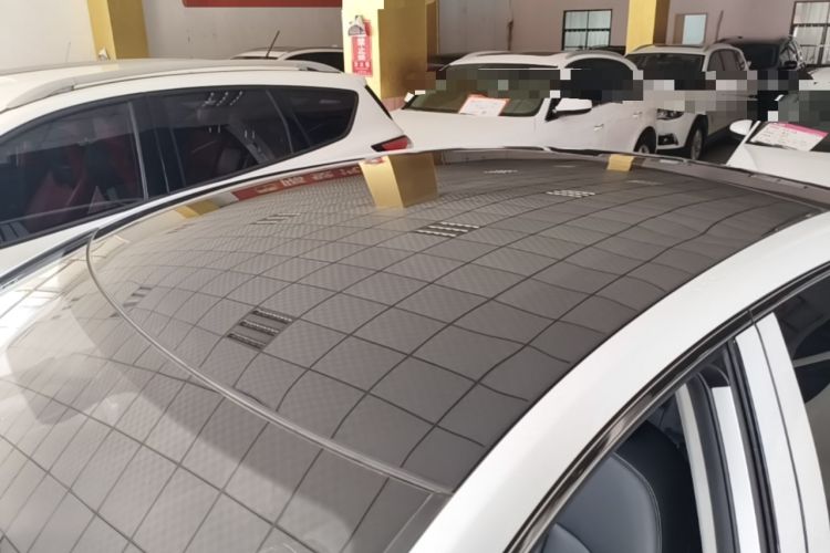 Used Roewe i6 MAX New Energy 2023 EV 500 Grand Touring Edition for Key Clients Roof