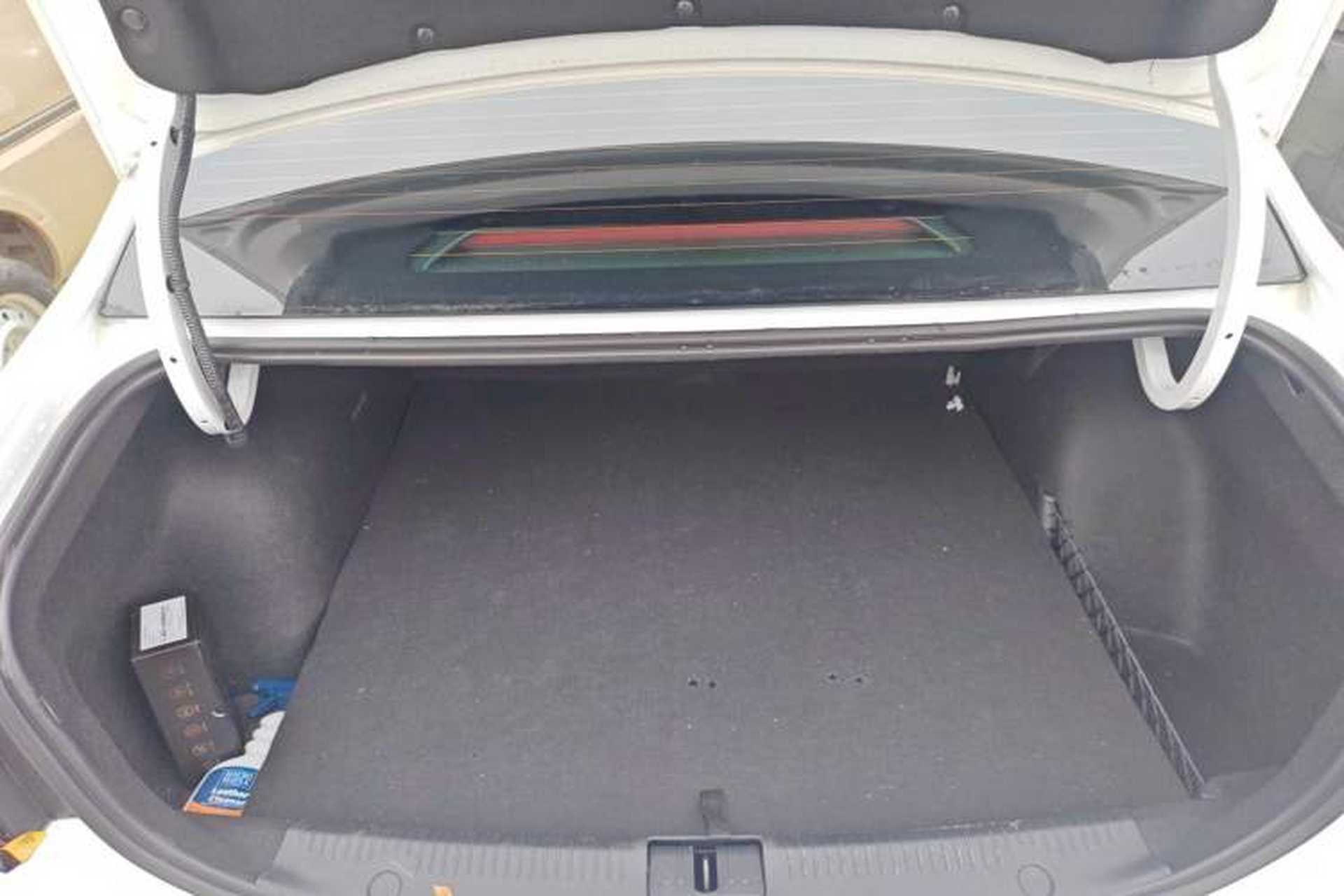 Used Roewe i6 MAX New Energy 2023 EV 420 Skyroof Special Edition Trunk