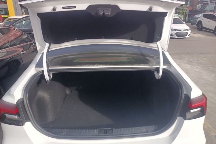 Used Roewe i6 MAX New Energy 2023 EV 420 Skyroof Special Edition Trunk