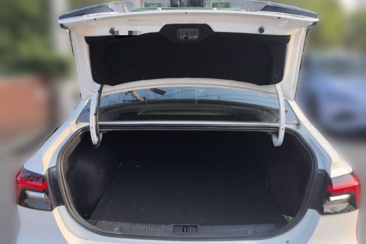 Used Roewe i6 MAX New Energy 2023 EV 420 Skyroof Special Edition Trunk