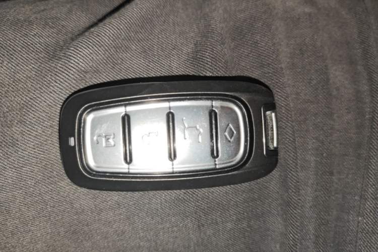 Used Roewe i6 MAX New Energy 2023 EV 420 Skyroof Special Edition Vehicle Key