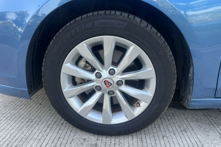 Used Roewe i6 New Energy 2017 45T Hybrid Connect & Smart Enjoyment Edition Exterior 1