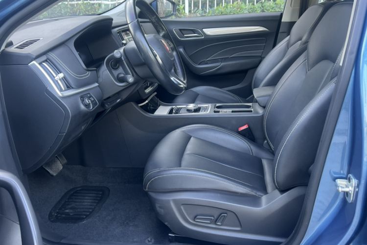 Used Roewe i6 New Energy 2017 45T Hybrid Connect & Smart Enjoyment Edition Interior 7