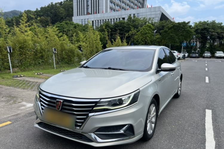 Used Roewe i6 New Energy 2017 45T Hybrid Connect & Smart Enjoyment Edition Exterior 9
