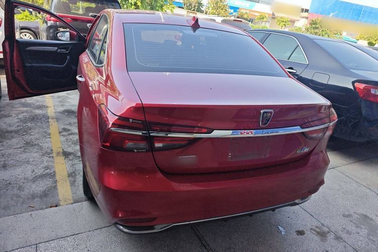 Used Roewe i6 New Energy 2017 45T Hybrid Connect & Smart Enjoyment Edition Exterior 4