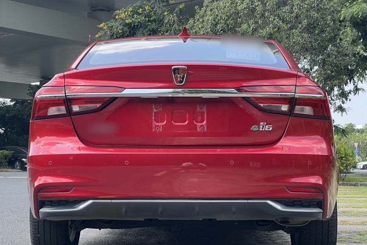 Used Roewe i6 New Energy 2017 45T Hybrid Connective Smart Luxury Edition Exterior 6