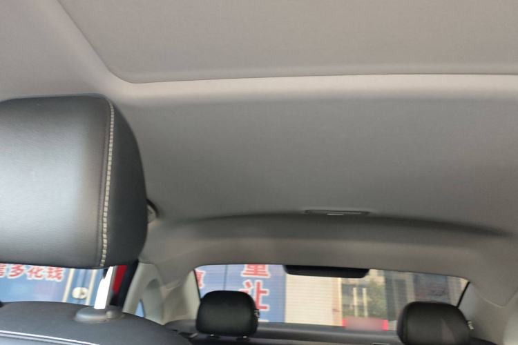 Used Roewe i6 New Energy 2017 45T Hybrid Connect & Smart Enjoyment Edition Headliner
